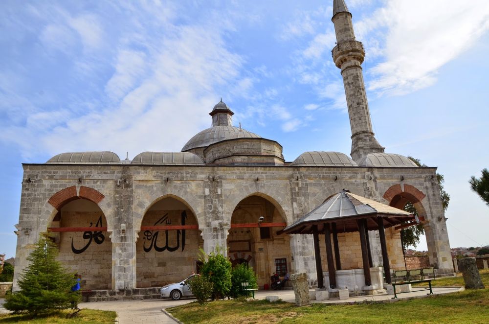 Discover Spiritual Havens: Antalya's Most Beautiful Mosques - Visitor's Guide travel guide for Antalya