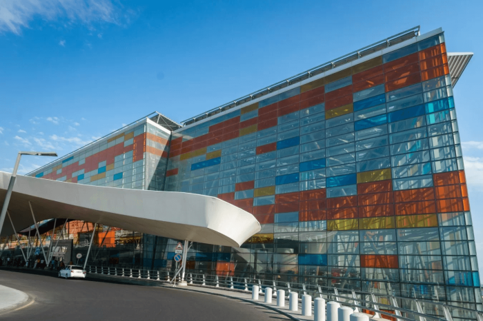 Zvartnots International Airport in Yerevan - Secret Spot
